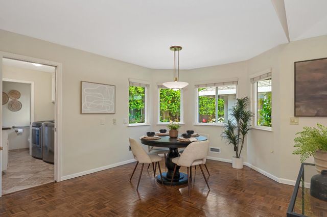 7686 River Ranch Way, Sacramento, CA 95831