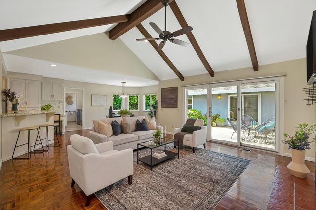 7686 River Ranch Way, Sacramento, CA 95831