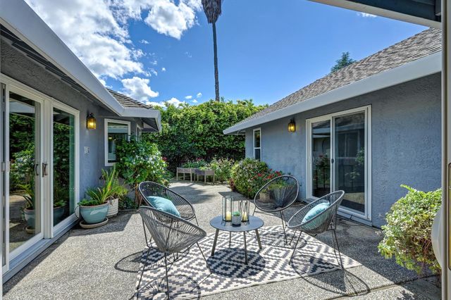 7686 River Ranch Way, Sacramento, CA 95831