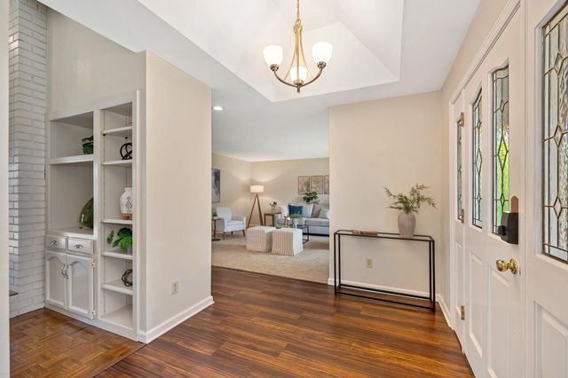 7686 River Ranch Way, Sacramento, CA 95831