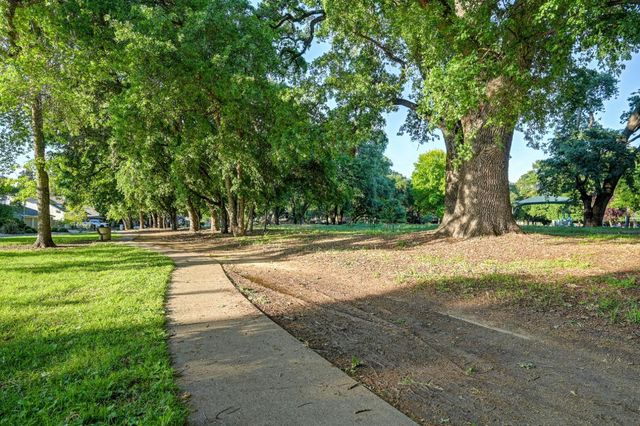 7686 River Ranch Way, Sacramento, CA 95831