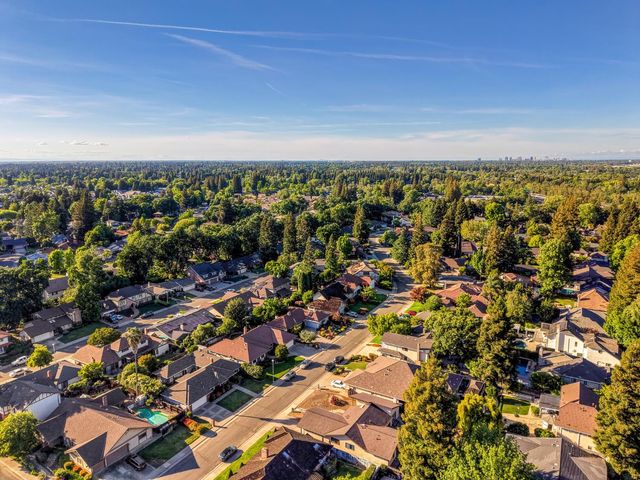 7686 River Ranch Way, Sacramento, CA 95831