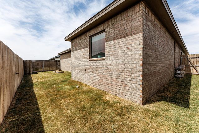 7619 59th Street, Lubbock, TX 79407