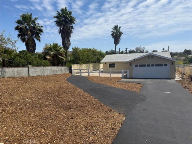 28330 Hampshire Drive, Menifee, CA 92587