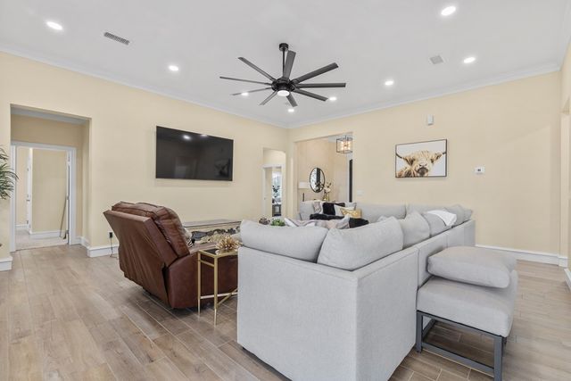 1810 S County Rd 1069, Midland, TX 79706