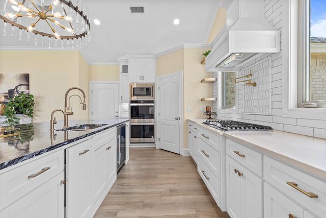 1810 S County Rd 1069, Midland, TX 79706