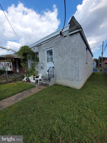 930 PINE RD, Sharon Hill, PA 19079