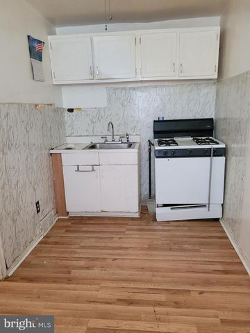 930 PINE RD, Sharon Hill, PA 19079