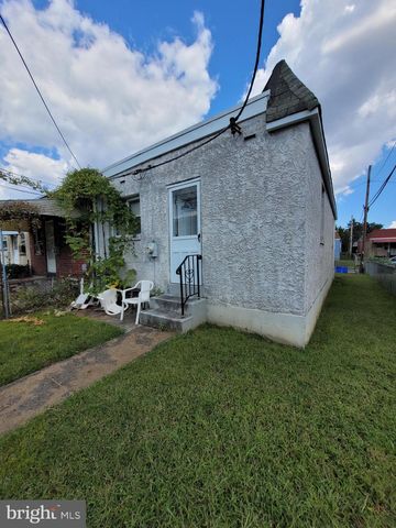 930 PINE RD, Sharon Hill, PA 19079
