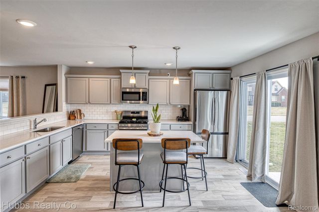 7340 Westminster Circle, Grand Blanc Charter Township, MI 48439