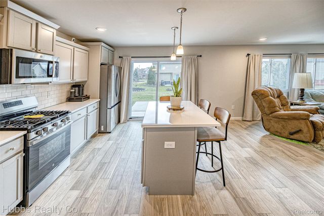 7340 Westminster Circle, Grand Blanc Charter Township, MI 48439