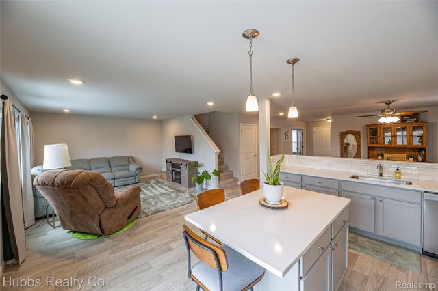 7340 Westminster Circle, Grand Blanc Charter Township, MI 48439