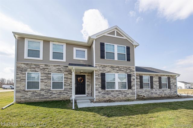 7340 Westminster Circle, Grand Blanc Charter Township, MI 48439