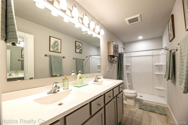 7340 Westminster Circle, Grand Blanc Charter Township, MI 48439