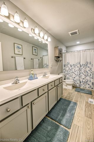 7340 Westminster Circle, Grand Blanc Charter Township, MI 48439