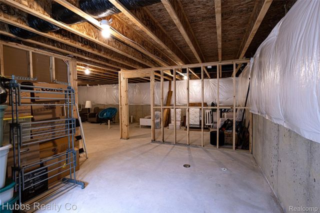 7340 Westminster Circle, Grand Blanc Charter Township, MI 48439