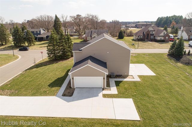 7340 Westminster Circle, Grand Blanc Charter Township, MI 48439