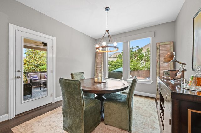 16032 La Rosa DR, Austin, TX 78738