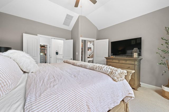 16032 La Rosa DR, Austin, TX 78738