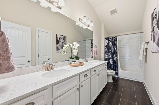 16032 La Rosa DR, Austin, TX 78738