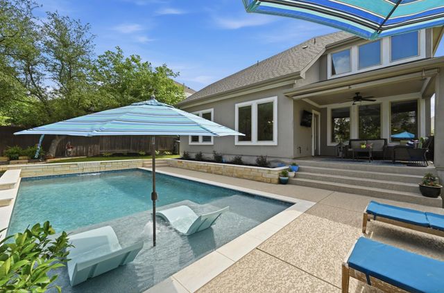 16032 La Rosa DR, Austin, TX 78738