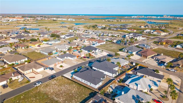 13925 Sea Anchor St, Corpus Christi, TX 78418