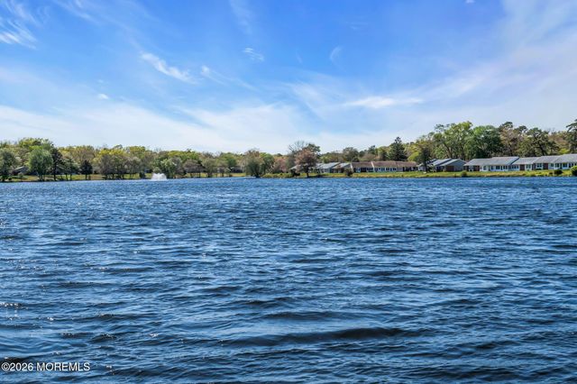 52C Cambridge Court, Lakewood, NJ 08701