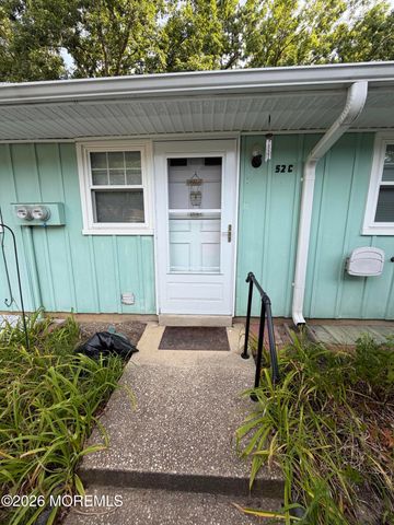52C Cambridge Court, Lakewood, NJ 08701