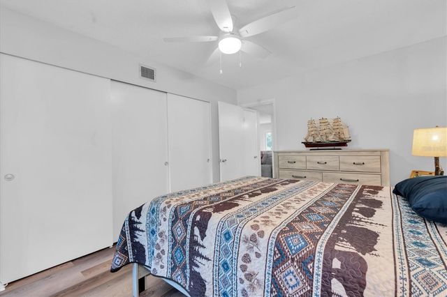 2461 RHODESIAN DRIVE 45, Clearwater, FL 33763