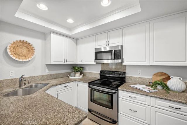 91 Martinique 300, Laguna Niguel, CA 92677