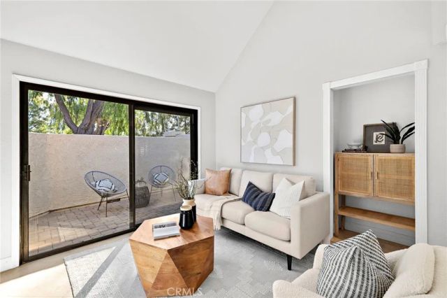 91 Martinique 300, Laguna Niguel, CA 92677