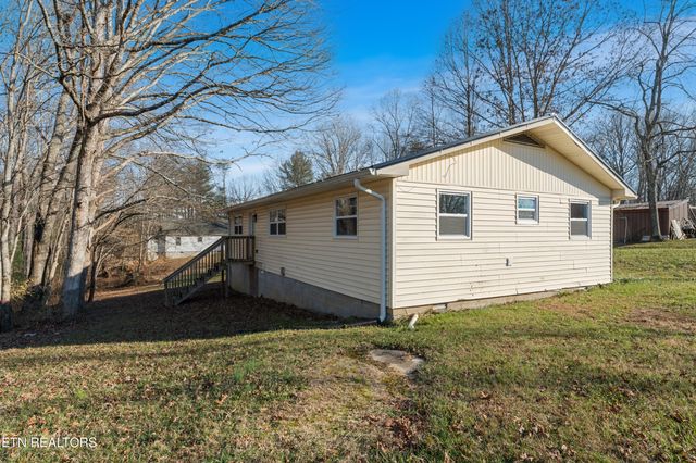 53 Takesa Drive, Crossville, TN 38555