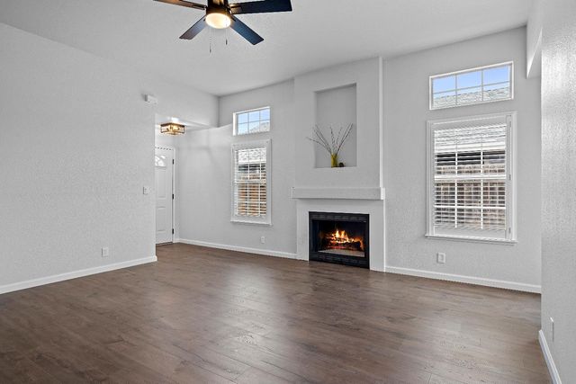 6332 Elkhorn Manor Dr, Rio Linda, CA 95673