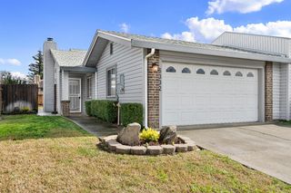 6332 Elkhorn Manor Dr, Rio Linda, CA 95673