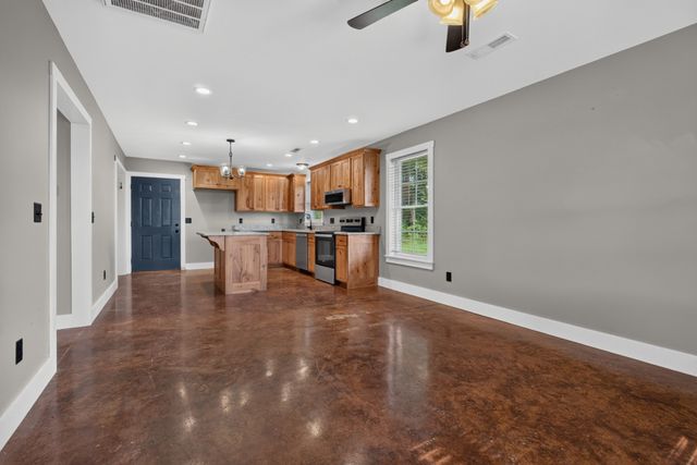 259 Jim Warren Rd, Mcminnville, TN 37110