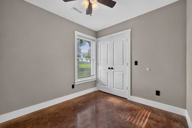 259 Jim Warren Rd, Mcminnville, TN 37110