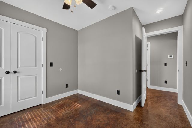 259 Jim Warren Rd, Mcminnville, TN 37110