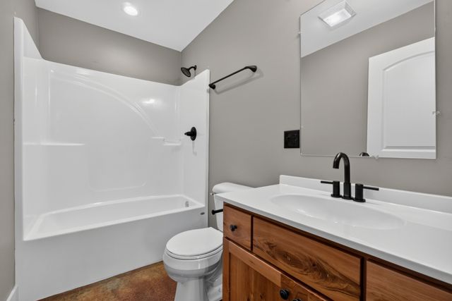 259 Jim Warren Rd, Mcminnville, TN 37110