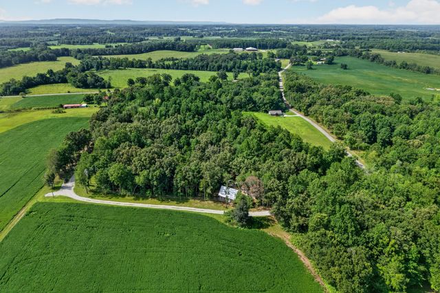 259 Jim Warren Rd, Mcminnville, TN 37110