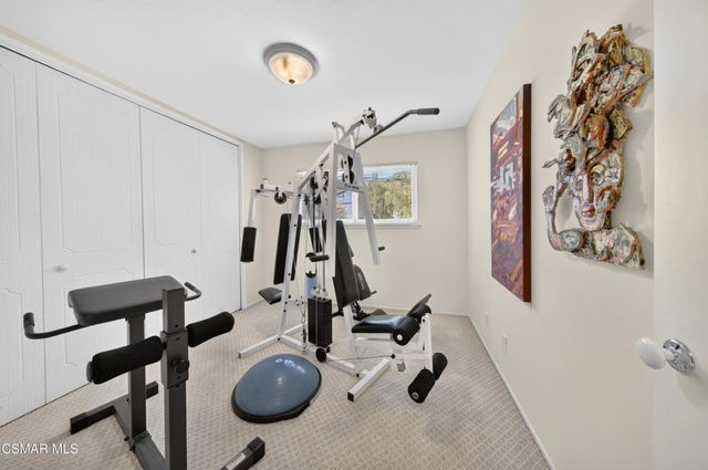91 Albion Place, Newbury Park, CA 91320