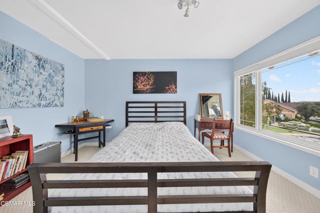 91 Albion Place, Newbury Park, CA 91320