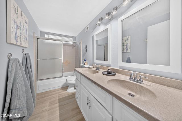 91 Albion Place, Newbury Park, CA 91320