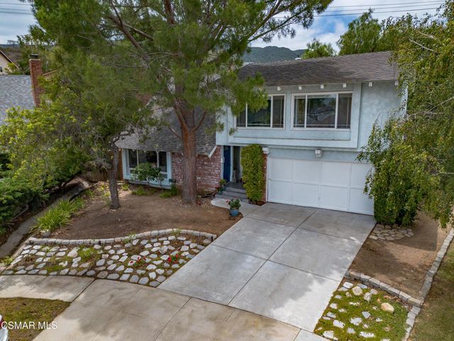 91 Albion Place, Newbury Park, CA 91320