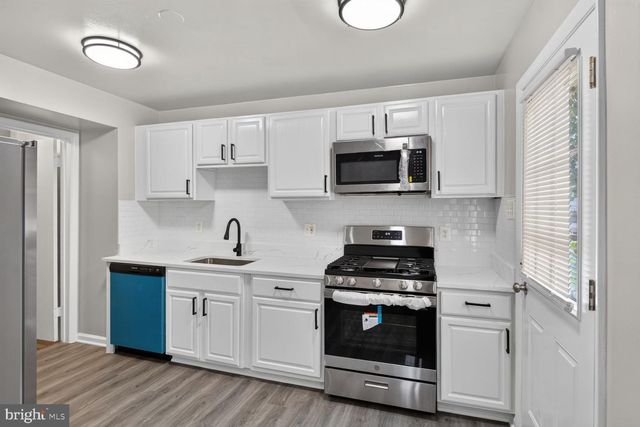 8220 MARLTON CT, Severn, MD 21144
