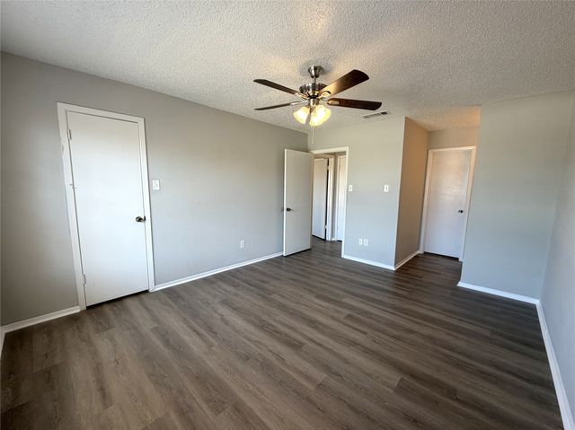 4233 Madera Road 4, Irving, TX 75038