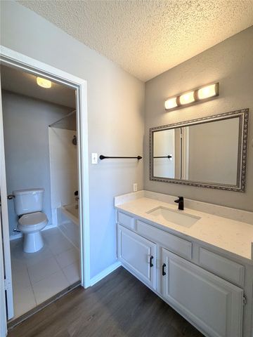 4233 Madera Road 4, Irving, TX 75038