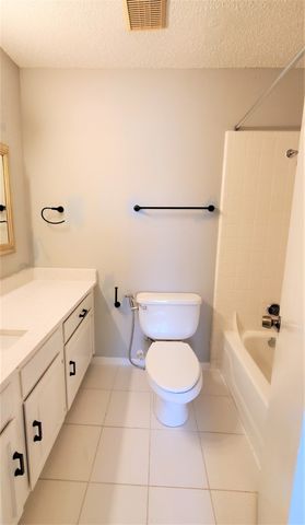 4233 Madera Road 4, Irving, TX 75038