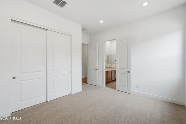 21477 W MEADOWBROOK Avenue, Buckeye, AZ 85396
