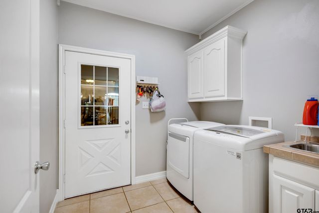 15113 Boaz Ln, Lindale, TX 75771