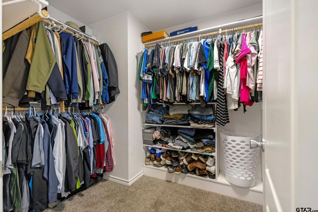 15113 Boaz Ln, Lindale, TX 75771